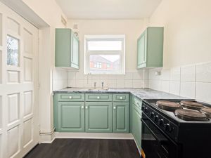 Photo 8- click for photo gallery